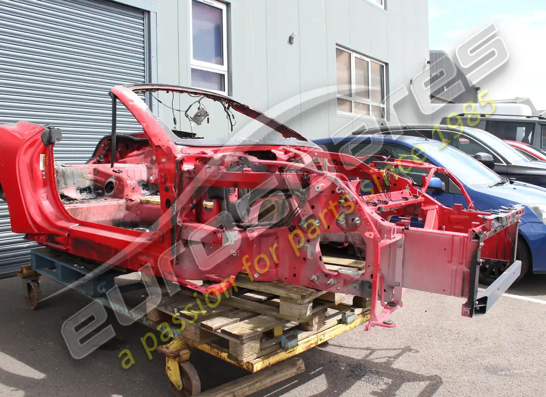 utilisé ferrari châssis avant. numéro de pièce eap1480019 (3)