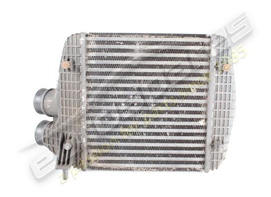 utilisé maserati numéro de pièce du refroidisseur intermédiaire lh 670035636