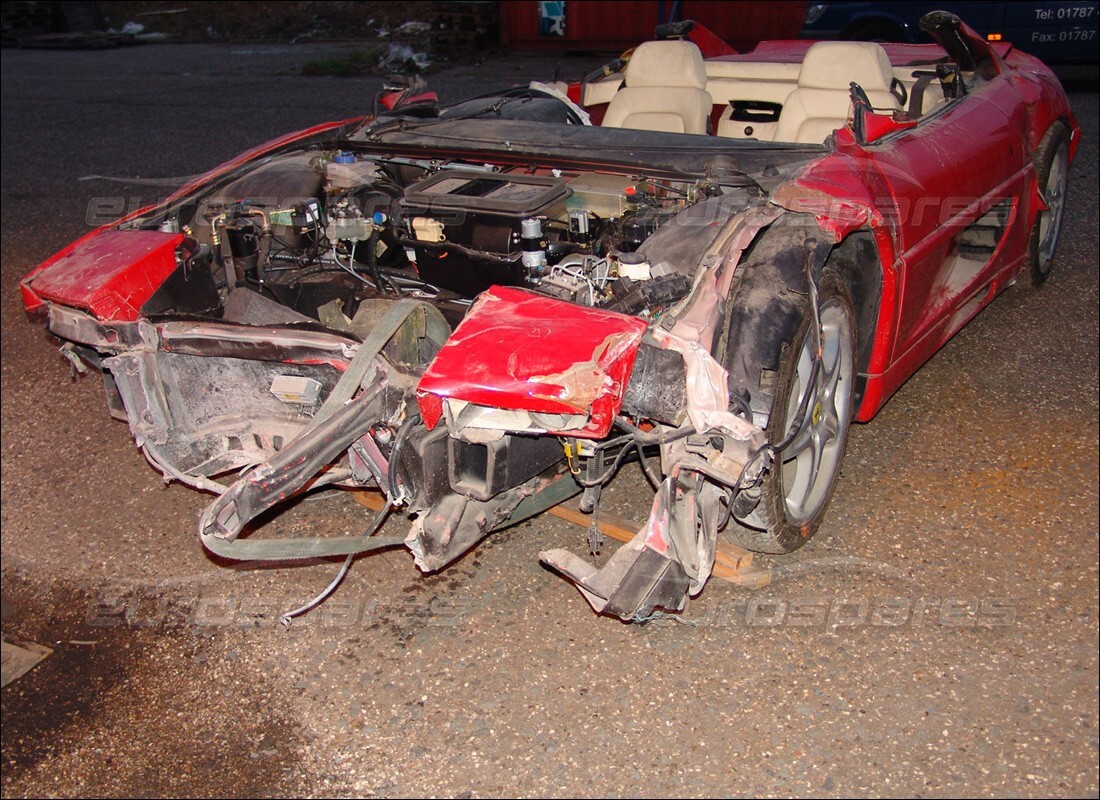 ferrari 355 (5.2 motronic) avec 5,517 miles, en préparation pour le démontage #7