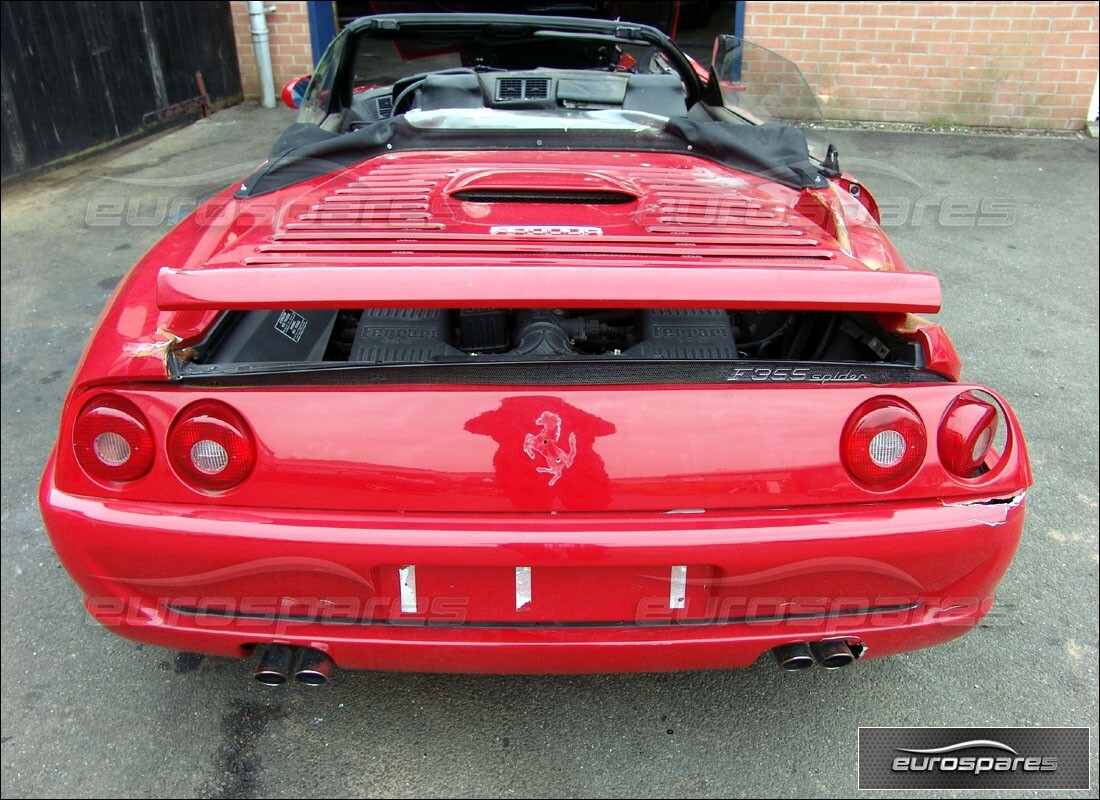 ferrari 355 (5.2 motronic) avec 32,000 miles, en préparation pour le démontage #7