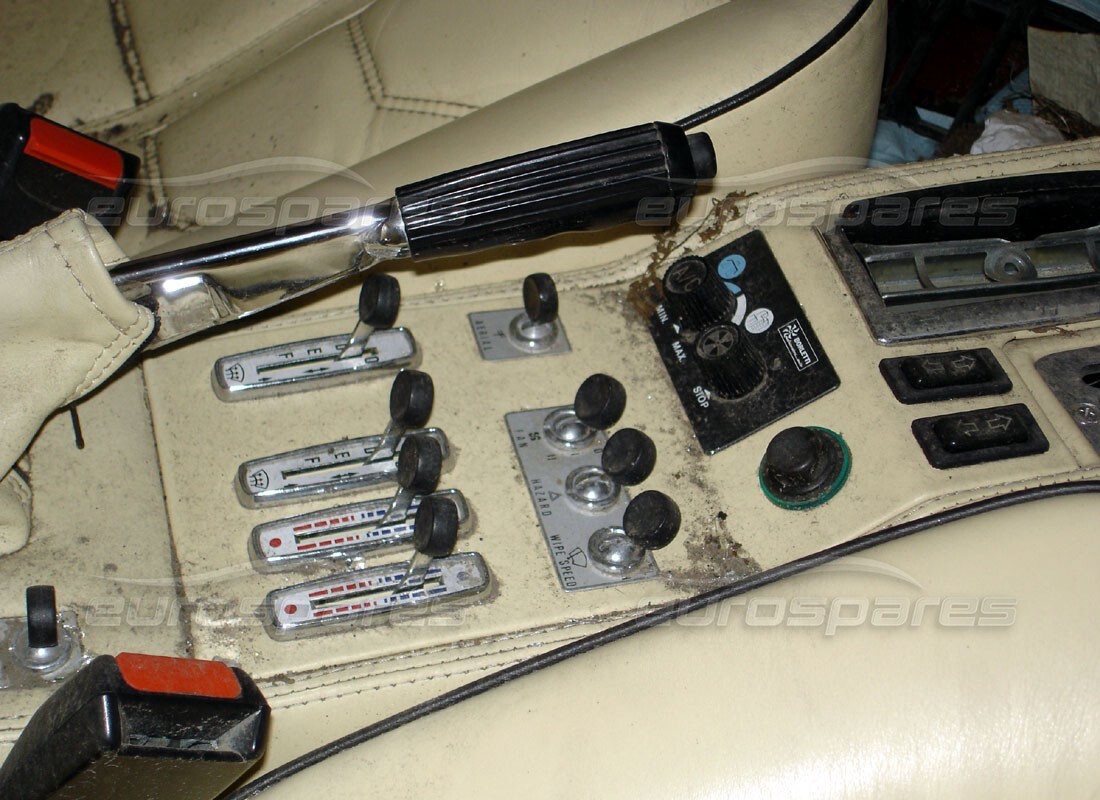 ferrari 308 quattrovalvole (1985) avec 29,151 miles, en préparation pour le démontage #7