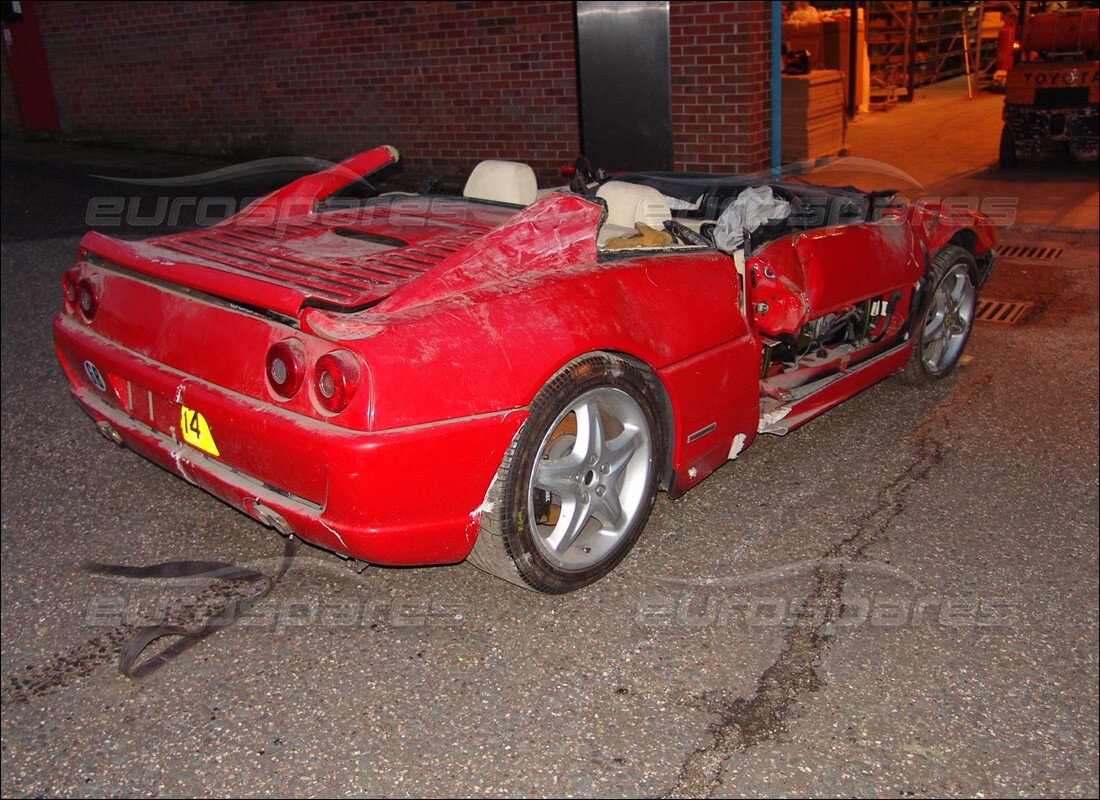 ferrari 355 (5.2 motronic) avec 5,517 miles, en préparation pour le démontage #6