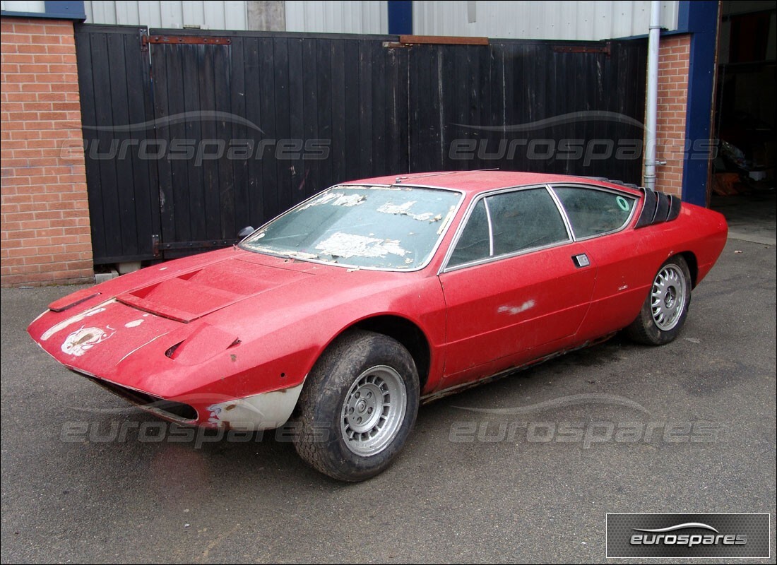 lamborghini urraco p250 / p250s avec inconnu, en préparation pour le démontage #1