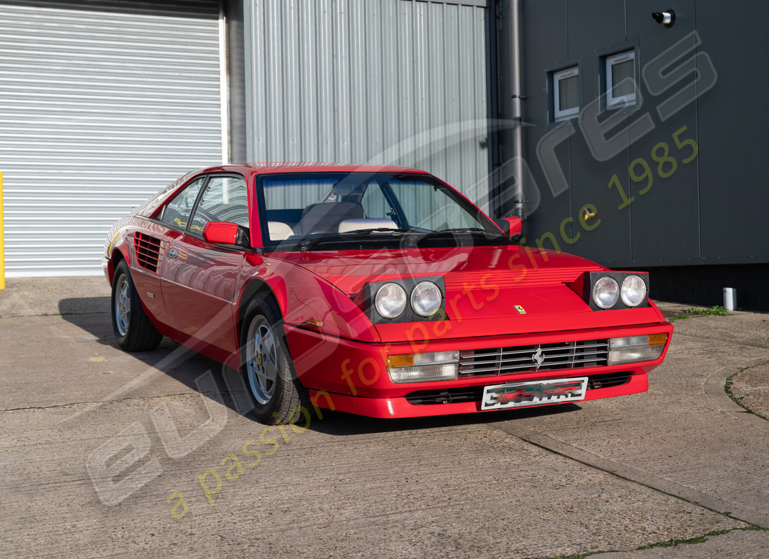 ferrari mondial 3.2 qv (1987) avec 83223, en préparation pour le démontage #7