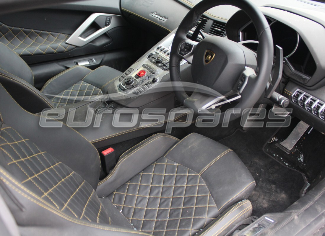 lamborghini lp700-4 coupe (2014) avec 8,926 miles, en préparation pour le démontage #5