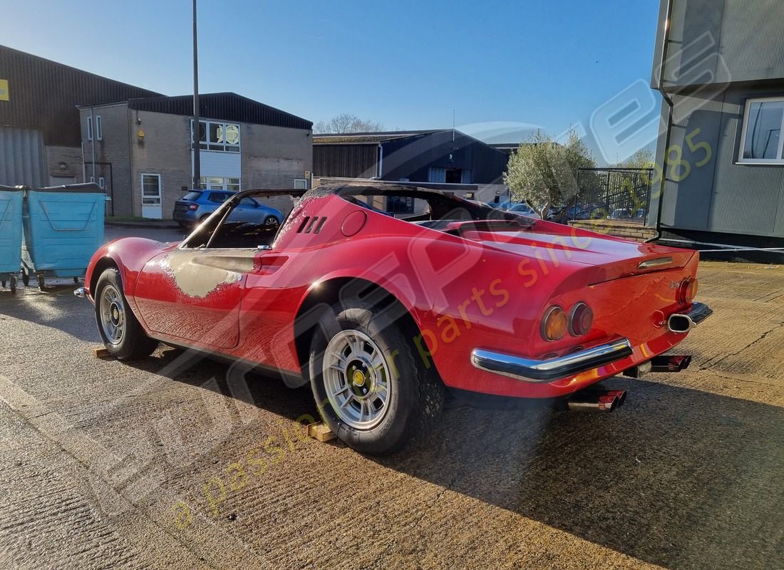 ferrari 246 dino (1975) avec 58,145 miles, en préparation pour le démontage #3