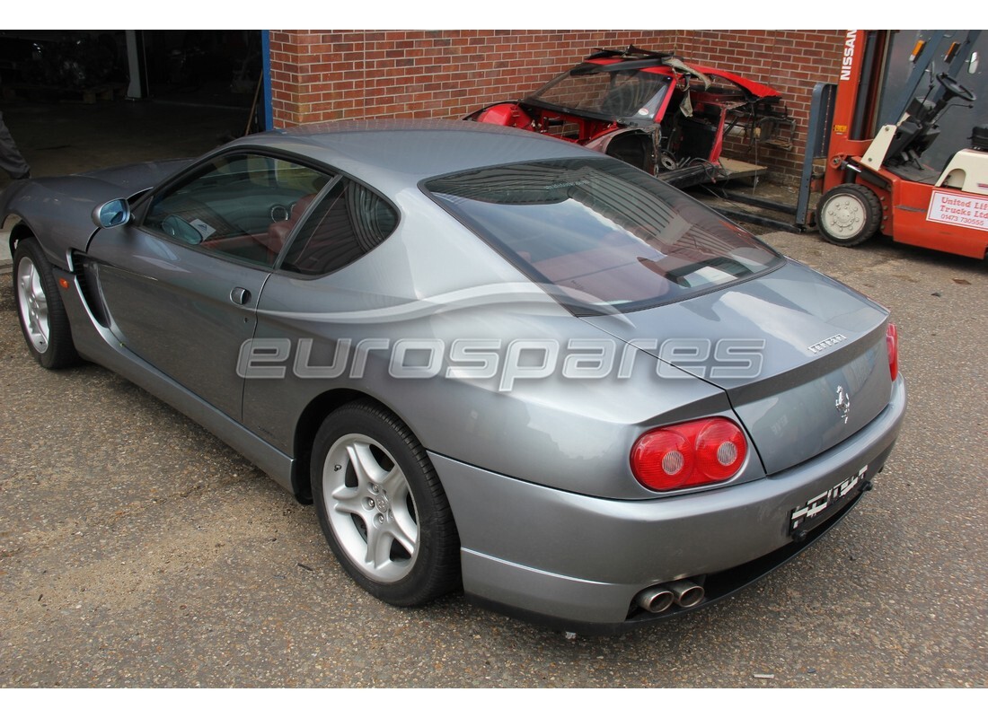 ferrari 456 m gt/m gta avec 23,481 miles, en préparation pour le démontage #6