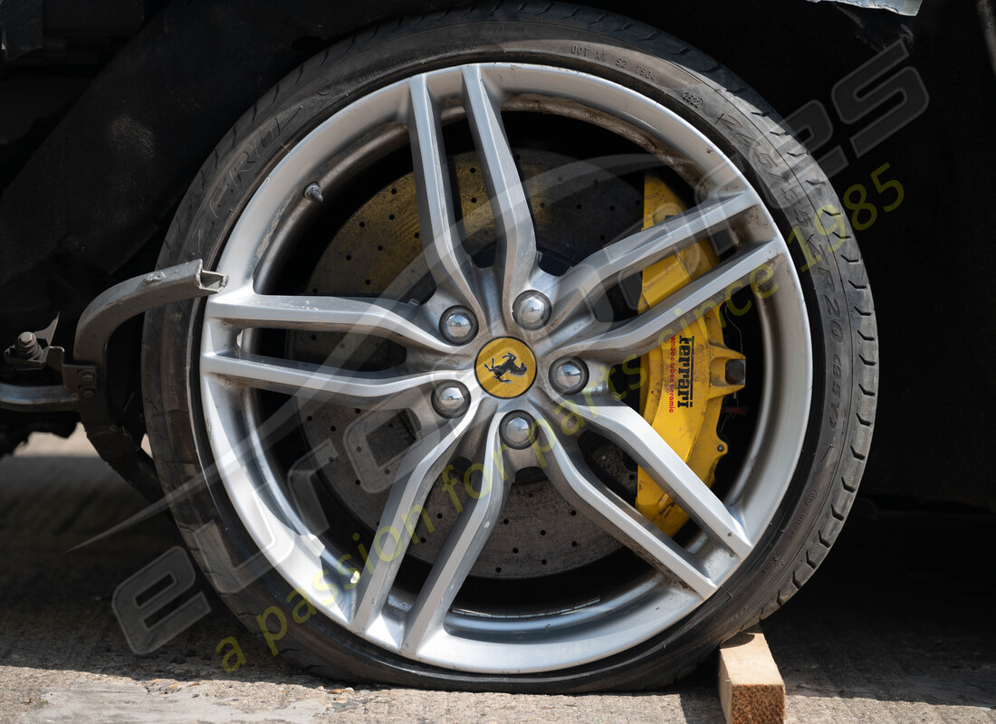 ferrari ff (rhd) avec 50305, en préparation pour le démontage #28