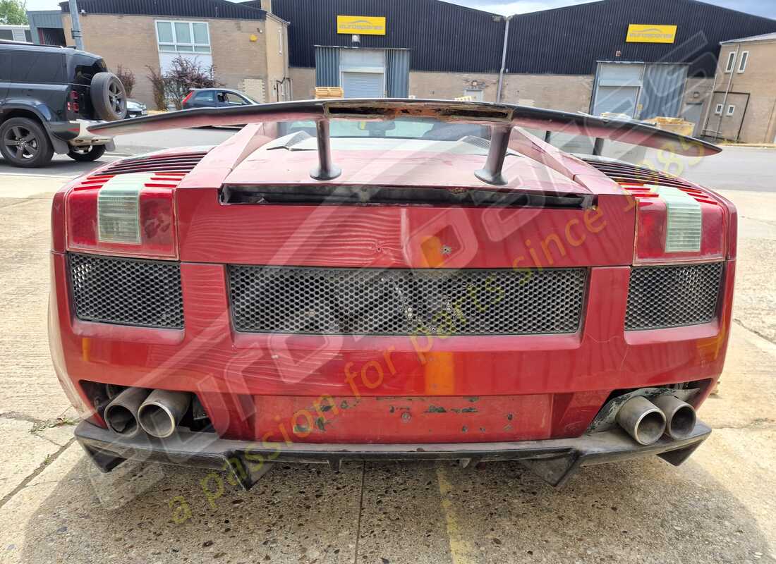 lamborghini gallardo coupe (2006) avec 51,770 kilomètres, en préparation pour le démantèlement #4