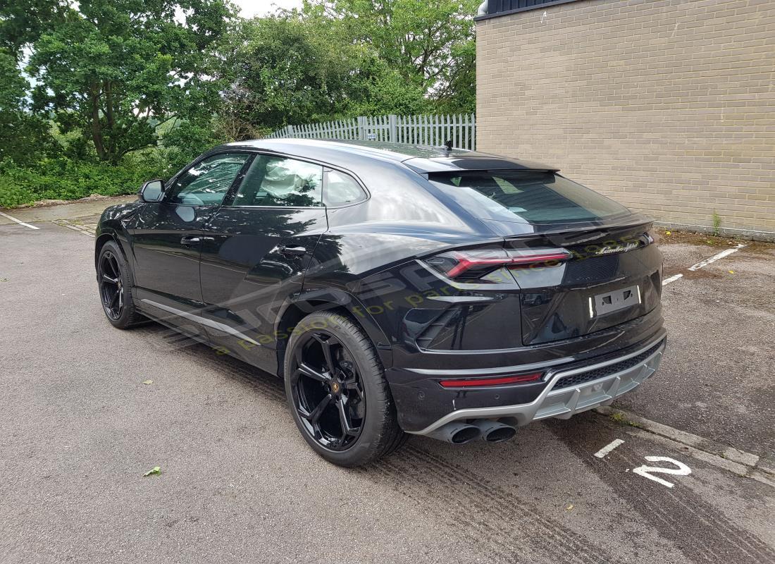 lamborghini urus (2019) avec 7,805 miles, en préparation pour le démontage #3