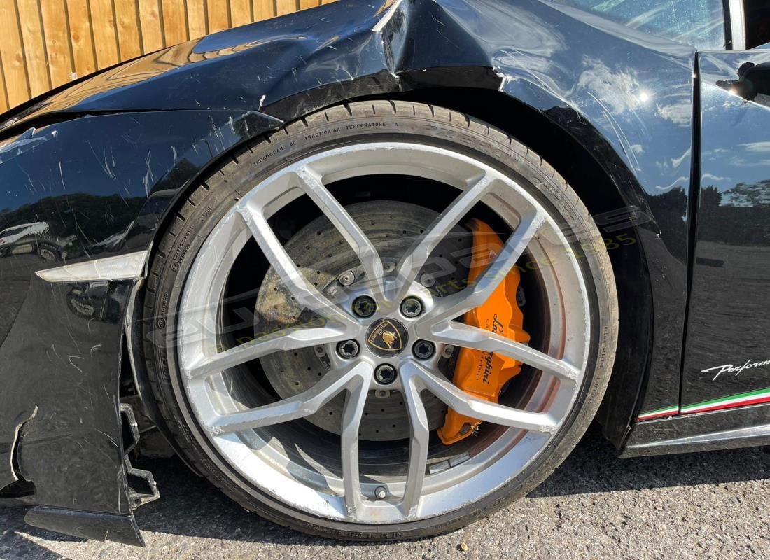 lamborghini performante spyder (2019) avec 1,589 miles, en préparation pour le démontage #10