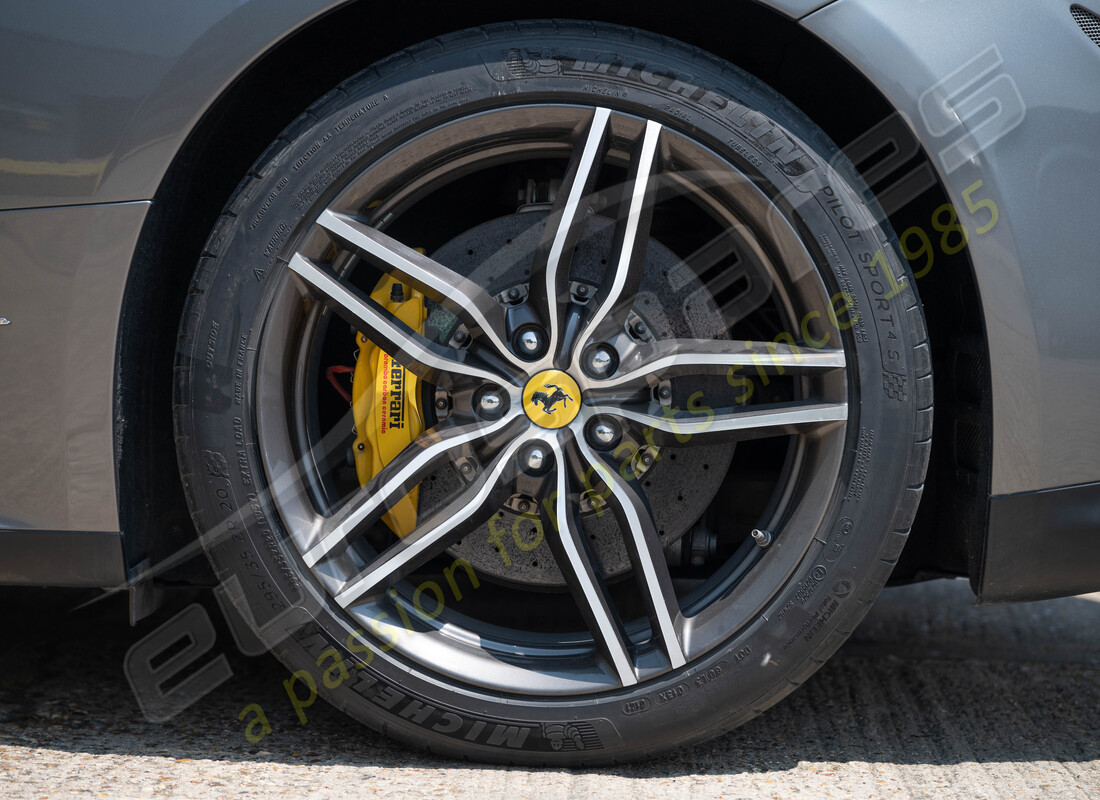ferrari ff (europe) avec 67978 kms, en préparation pour le démantèlement #34