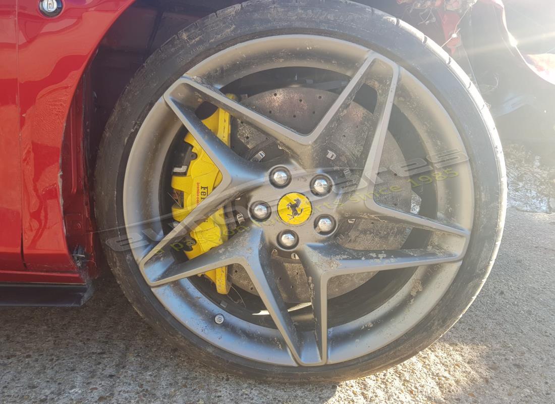 ferrari f8 spider avec 940 miles, en préparation pour le démontage #17