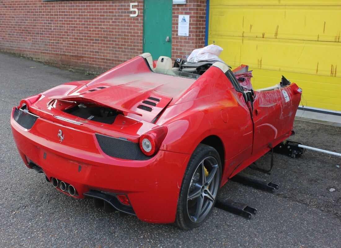 ferrari 458 spider (europe) avec 869 miles, en préparation pour le démontage #4