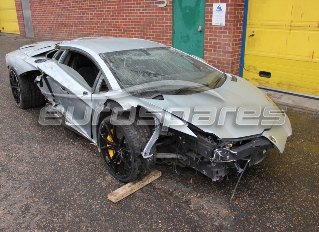 lamborghini lp700-4 coupe (2014) avec 8,926 miles, en préparation pour le démontage #2