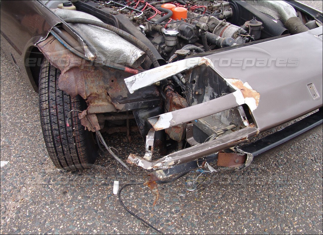 ferrari 365 gt4 2+2 (1973) avec 74,889 miles, en préparation pour le démontage #3
