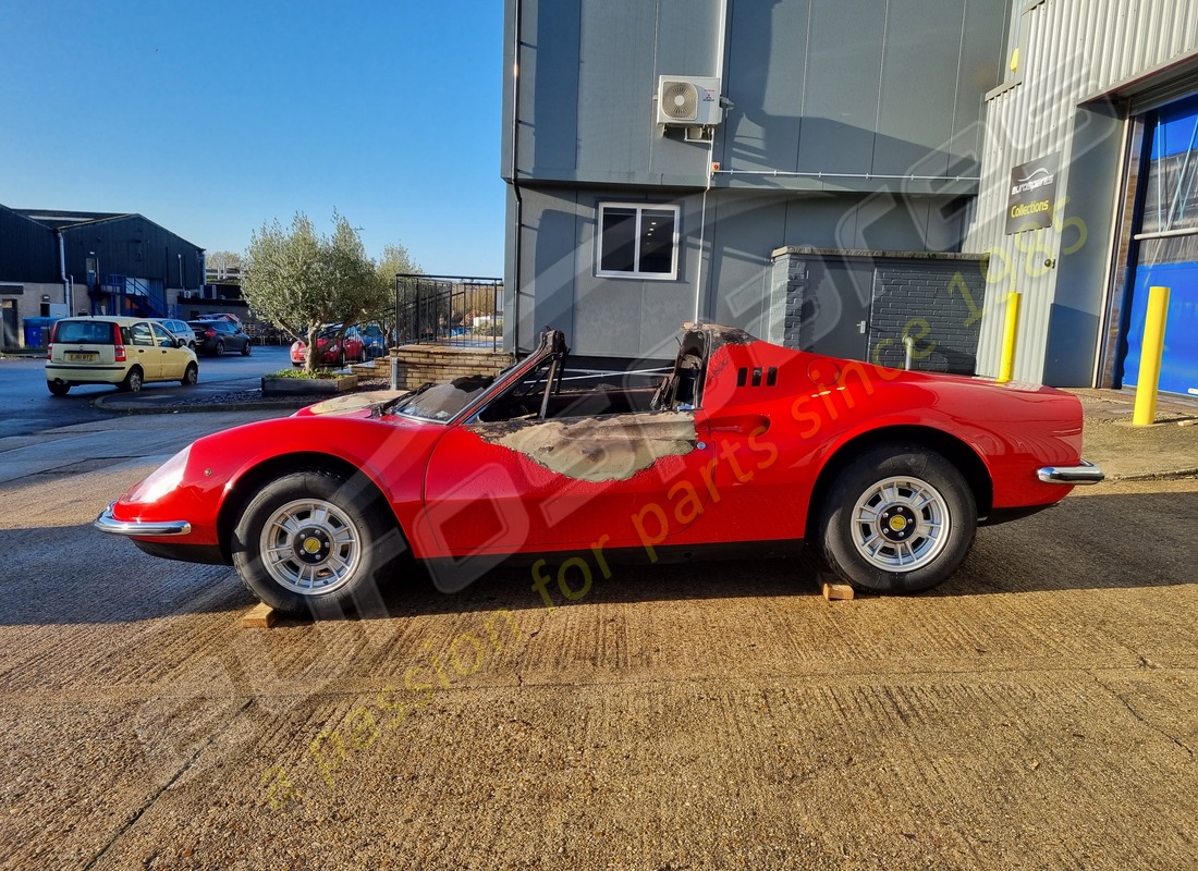 ferrari 246 dino (1975) avec 58,145 miles, en préparation pour le démontage #2