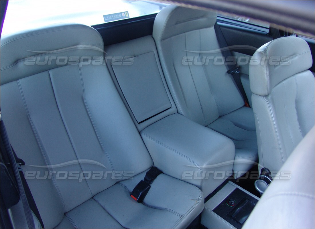 ferrari mondial 3.2 qv (1987) avec 74,889 miles, en préparation pour le démontage #2