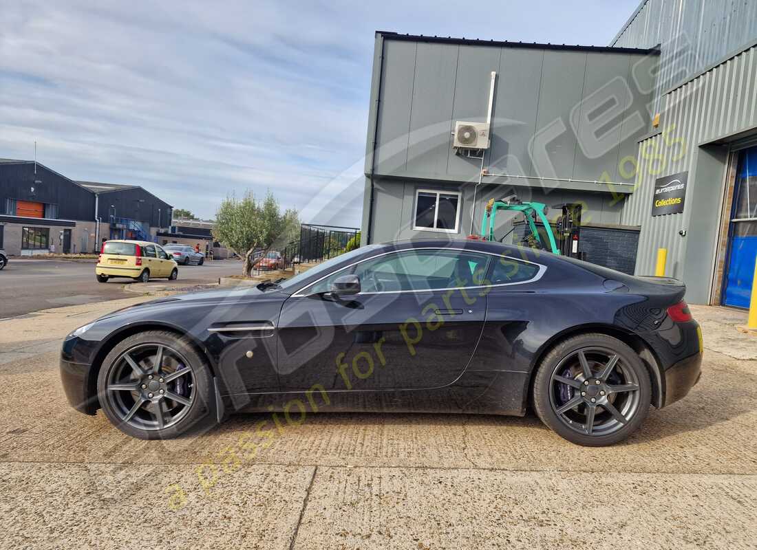 aston martin v8 vantage (2006) avec 84,619 miles, en préparation pour le démontage #2