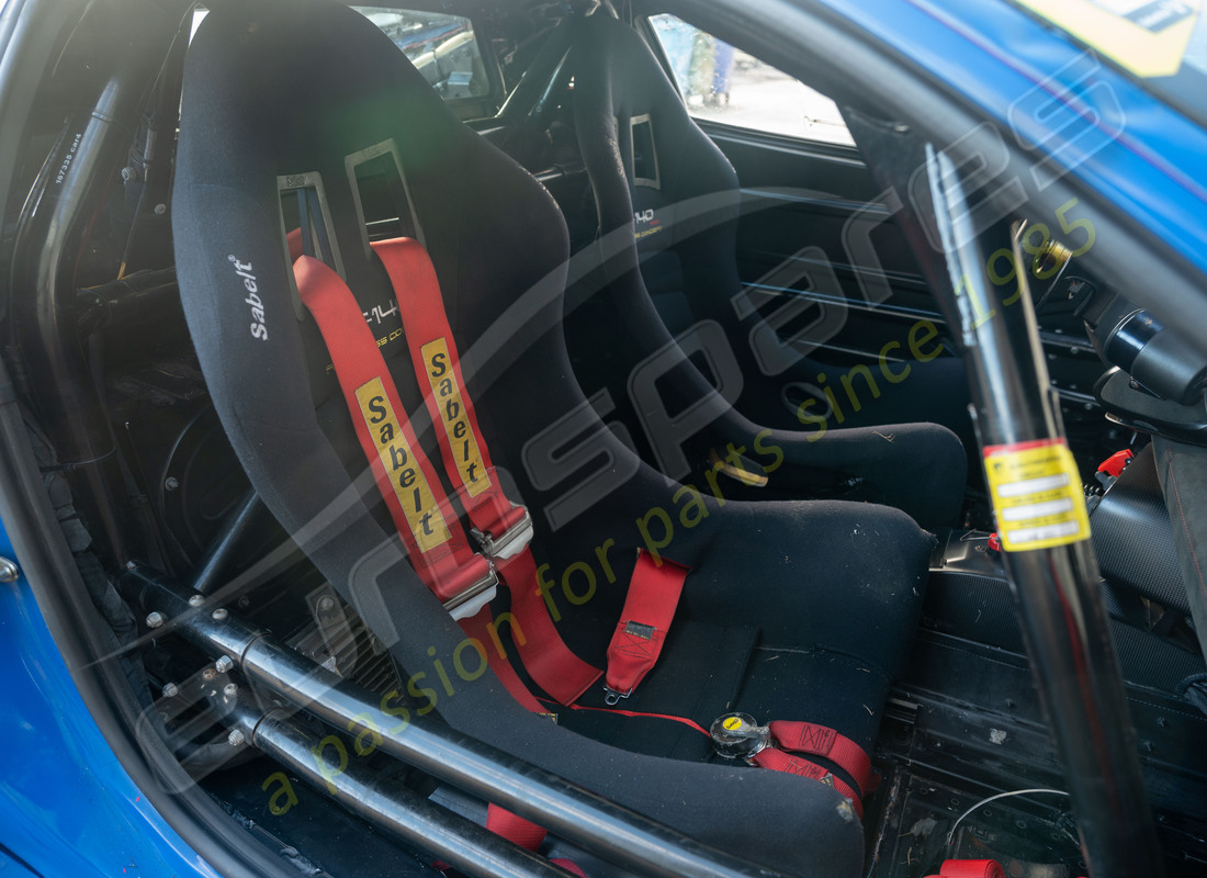 ferrari 458 challenge avec 28080 kms, en préparation pour le démantèlement #10