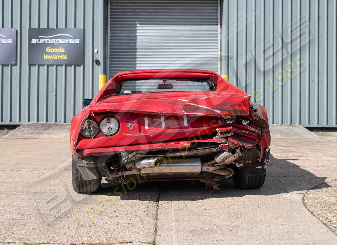 ferrari 328 (1988) en préparation pour le démantèlement #4