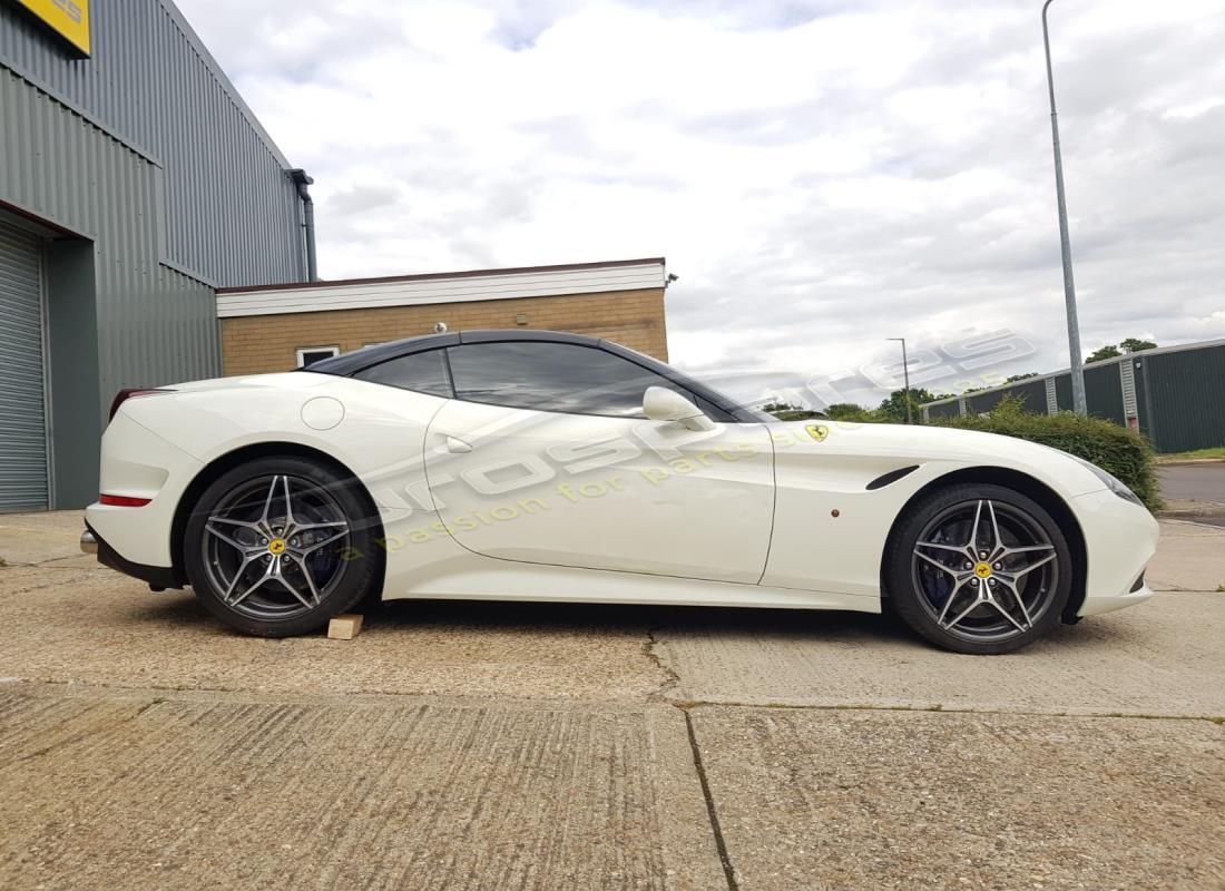 ferrari california t (europe) avec inconnu, en préparation pour le démontage #6