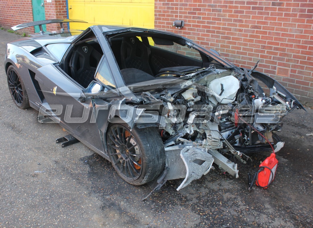 lamborghini lp560-2 coupe 50 (2014) avec 7,461 miles, en préparation pour le démontage #4