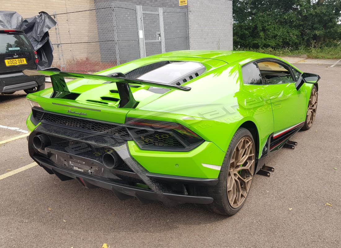 lamborghini performante coupe (2018) avec 6,976 miles, en préparation pour le démontage #5