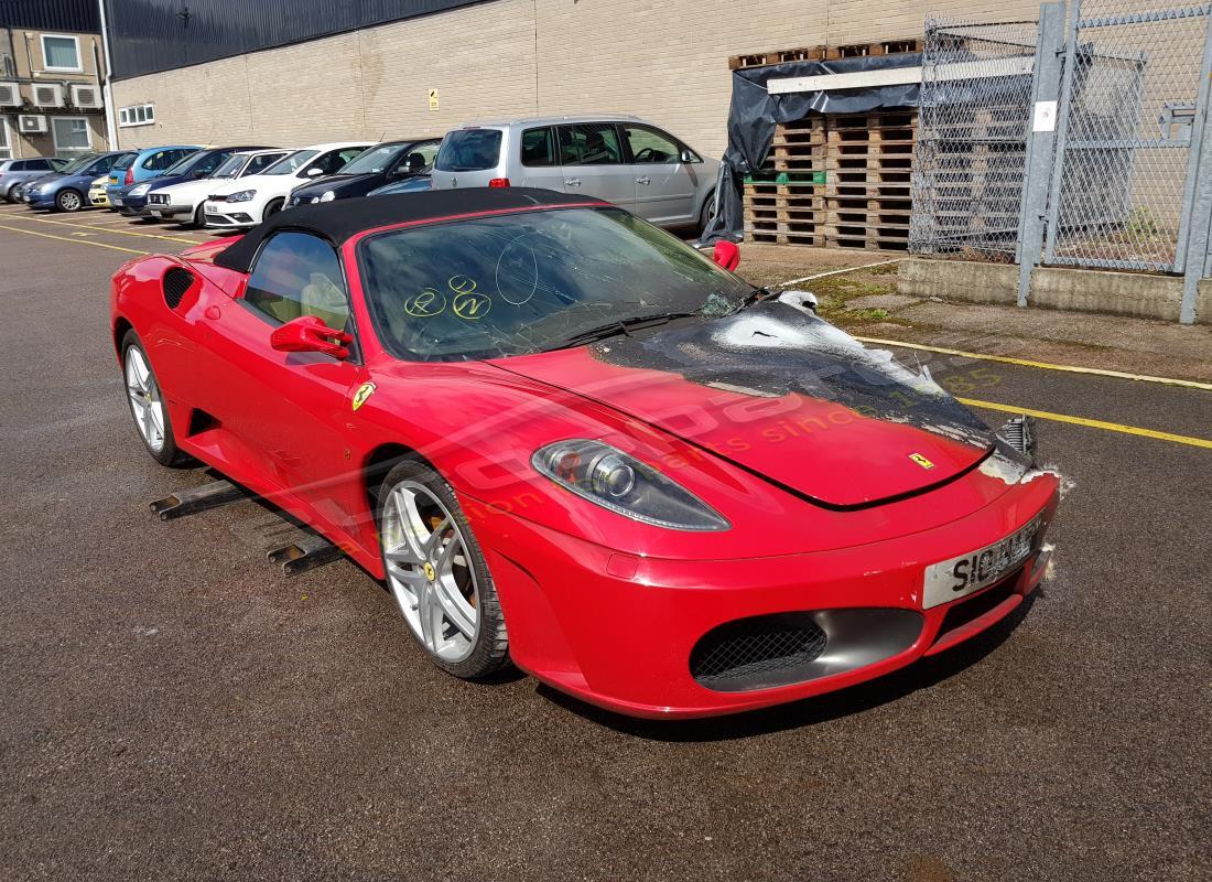 ferrari f430 spider (rhd) avec inconnu, en préparation pour le démontage #7