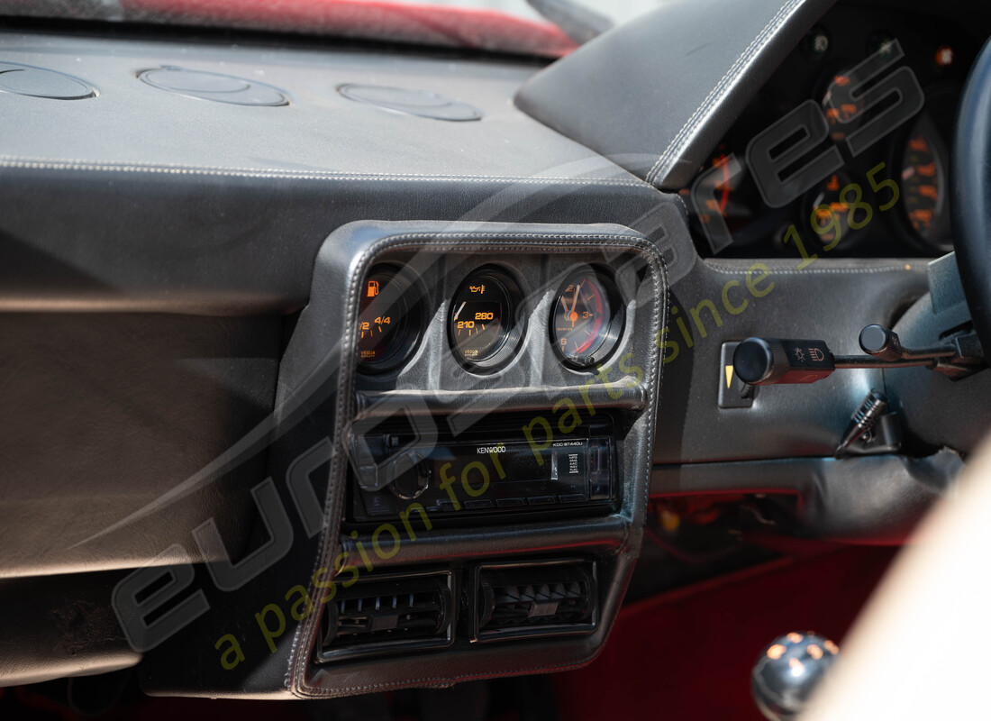 ferrari 328 (1988) en préparation pour le démantèlement #20