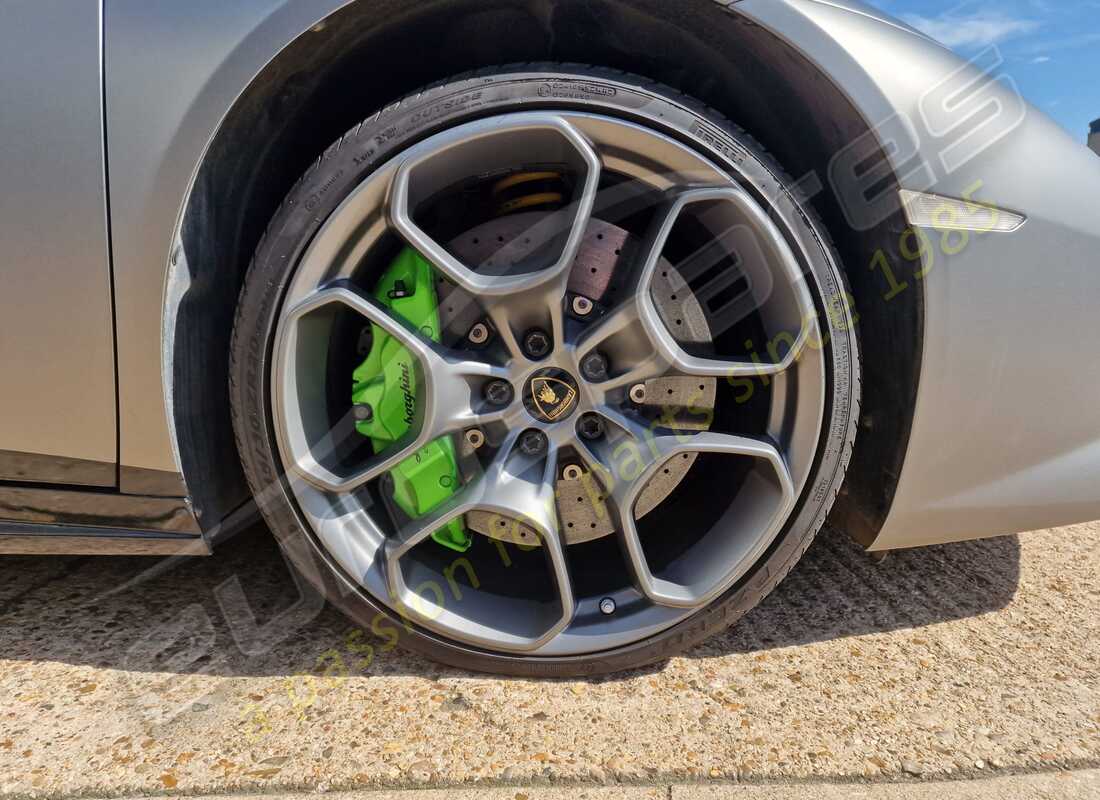 lamborghini lp610-4 spyder (2017) avec 21,701 kilomètres, en préparation pour le démantèlement #22