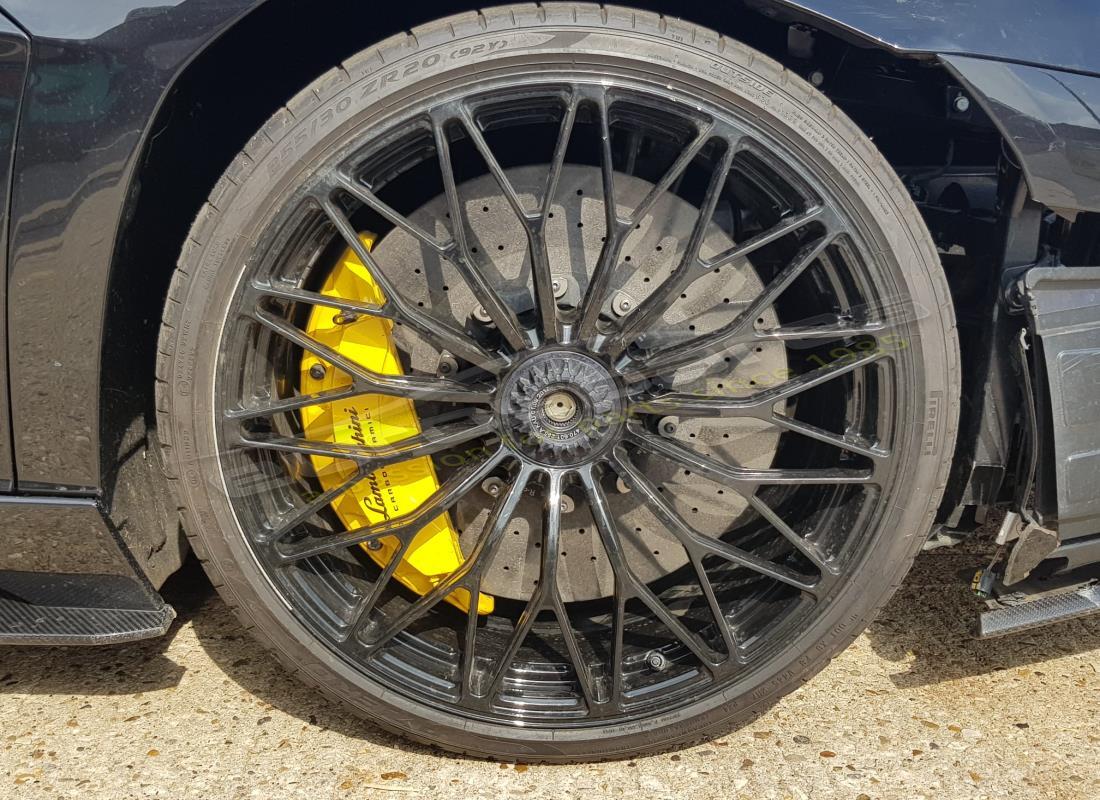 lamborghini 2018 (lp740-4 s coupe) avec 6,254 miles, en préparation pour le démontage #16