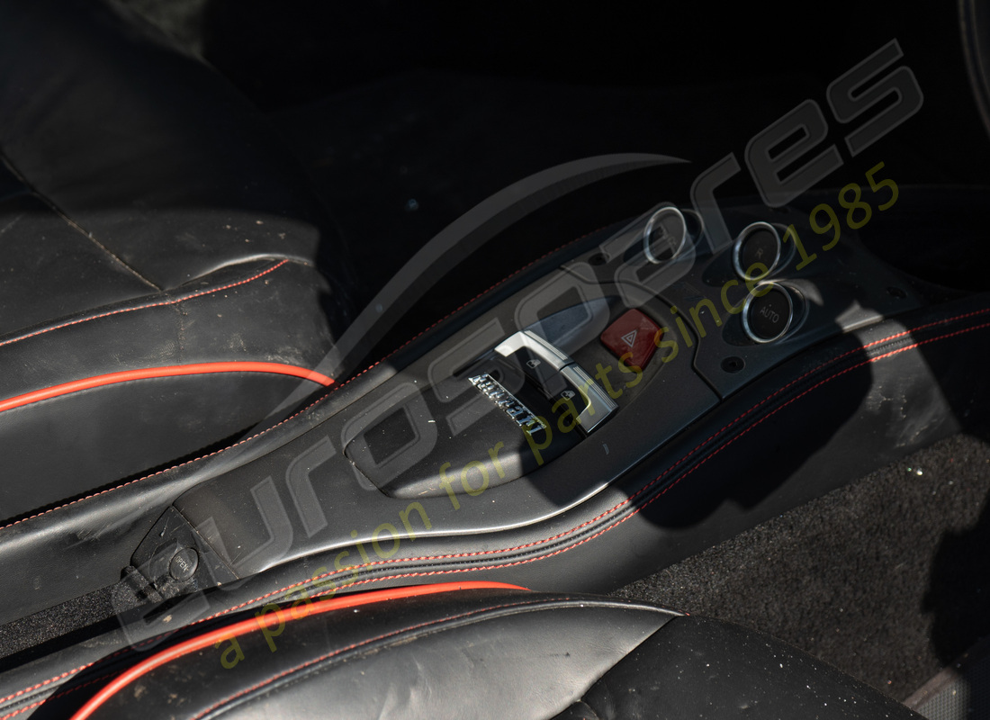 ferrari 458 italia (rhd) avec moins de 20k tbc, en cours de préparation pour le démantèlement #17