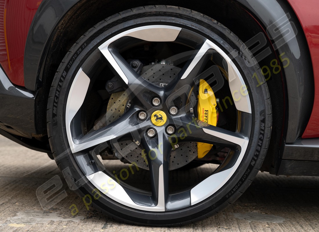 ferrari purosangue avec 1454 miles, en préparation pour le démontage #29