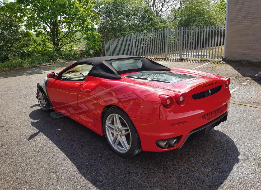 ferrari f430 spider (rhd) avec inconnu, en préparation pour le démontage #3