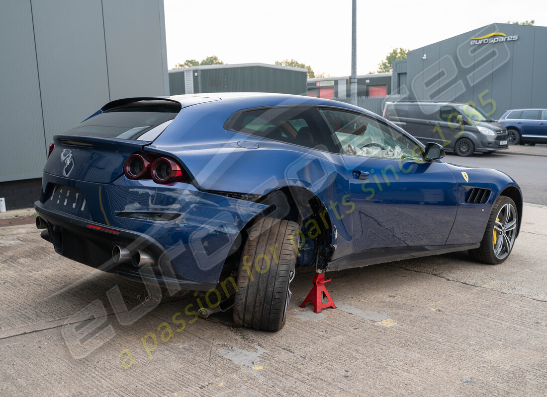 ferrari gtc4 lusso (rhd) avec tbc, en préparation pour le démontage #5