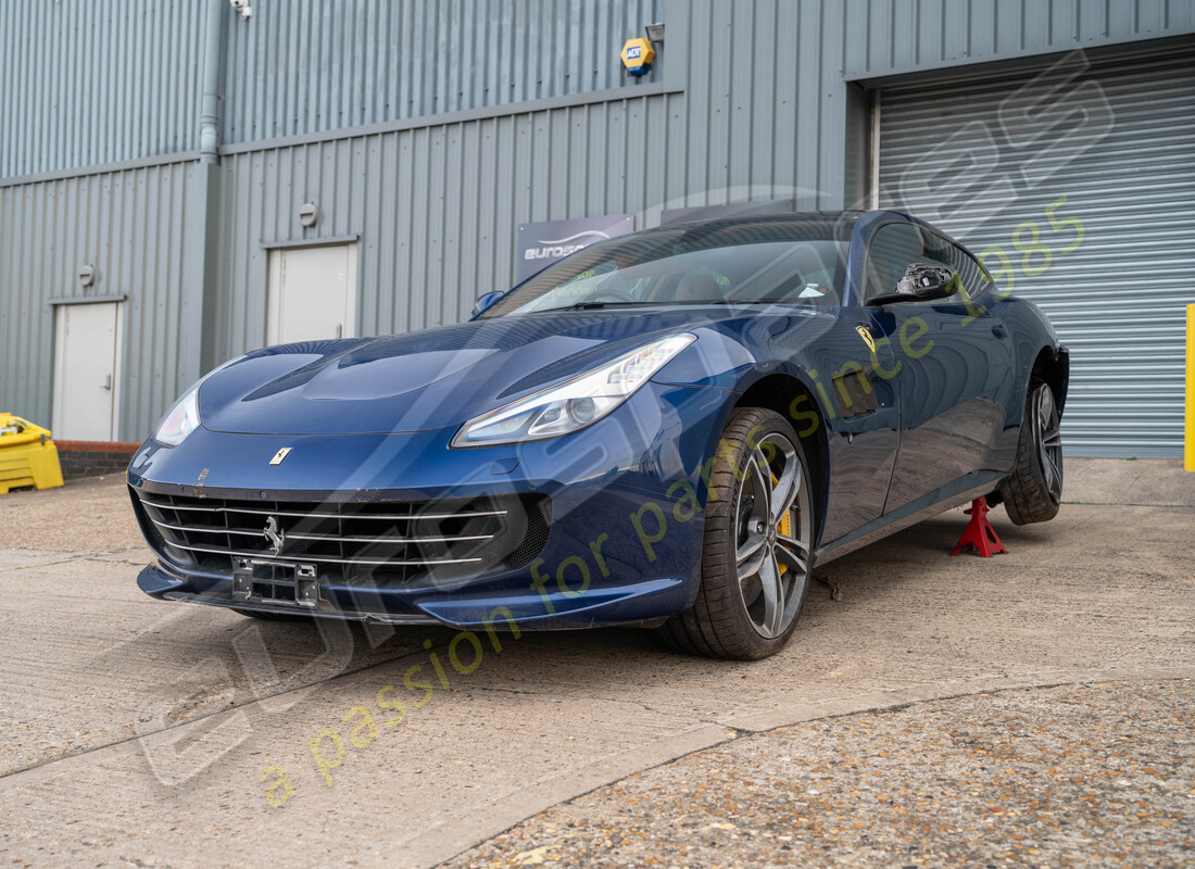 ferrari gtc4 lusso (rhd) avec tbc, en préparation pour le démontage #1