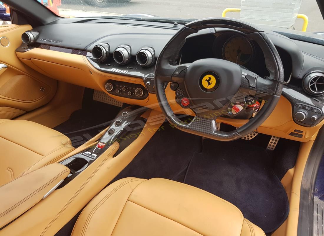 ferrari f12 berlinetta (rhd) avec 12,000 miles, en préparation pour le démontage #9