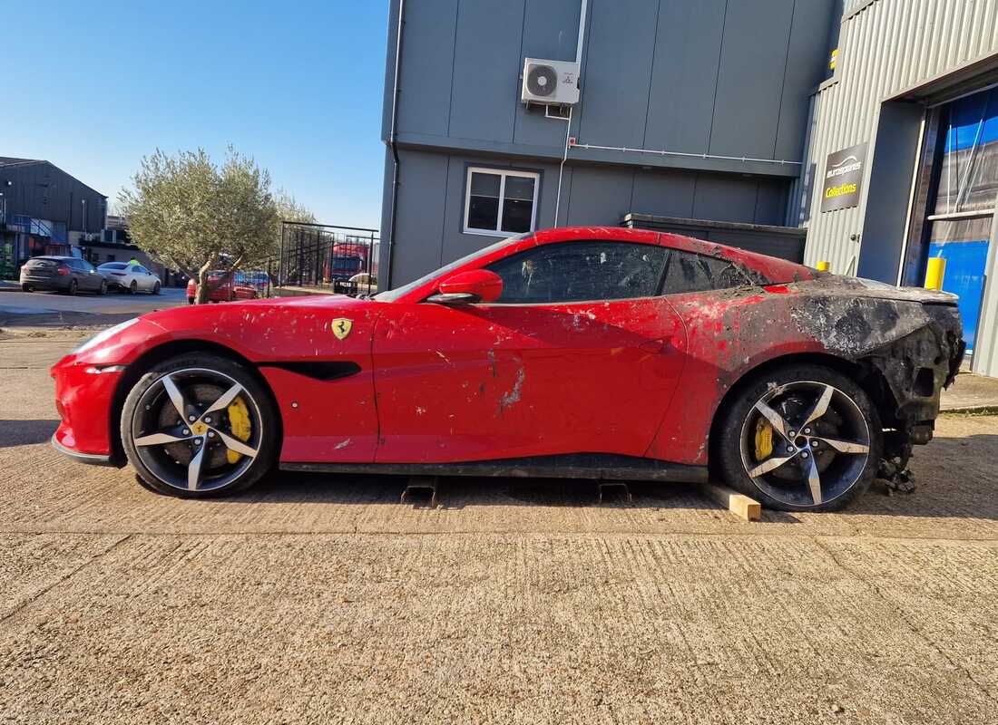 ferrari portofino m avec 2000 miles, en préparation pour le démontage #2