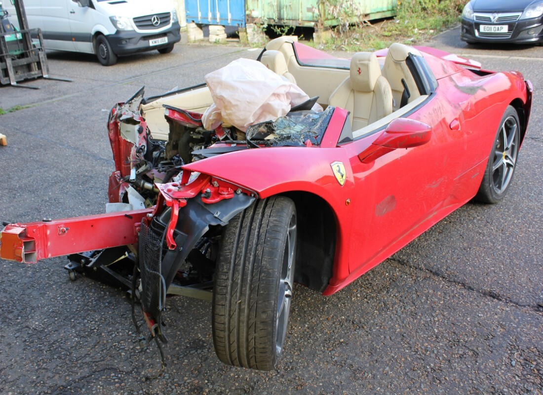 ferrari 458 spider (europe) avec 869 miles, en préparation pour le démontage #2