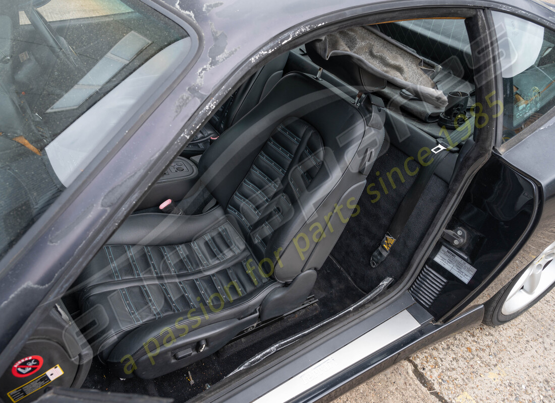 ferrari 550 maranello avec 122523, en préparation pour le démontage #12