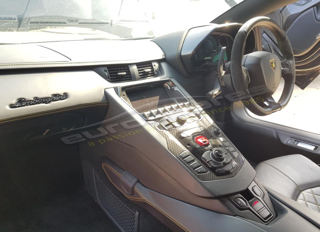 lamborghini 2018 (lp740-4 s coupe) avec 6,254 miles, en préparation pour le démontage #10