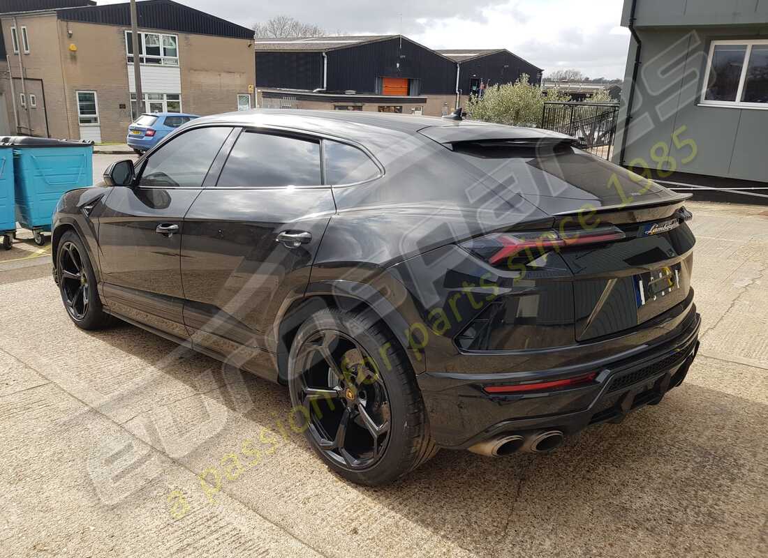 lamborghini urus (2020) avec 16,266 miles, en préparation pour le démontage #3