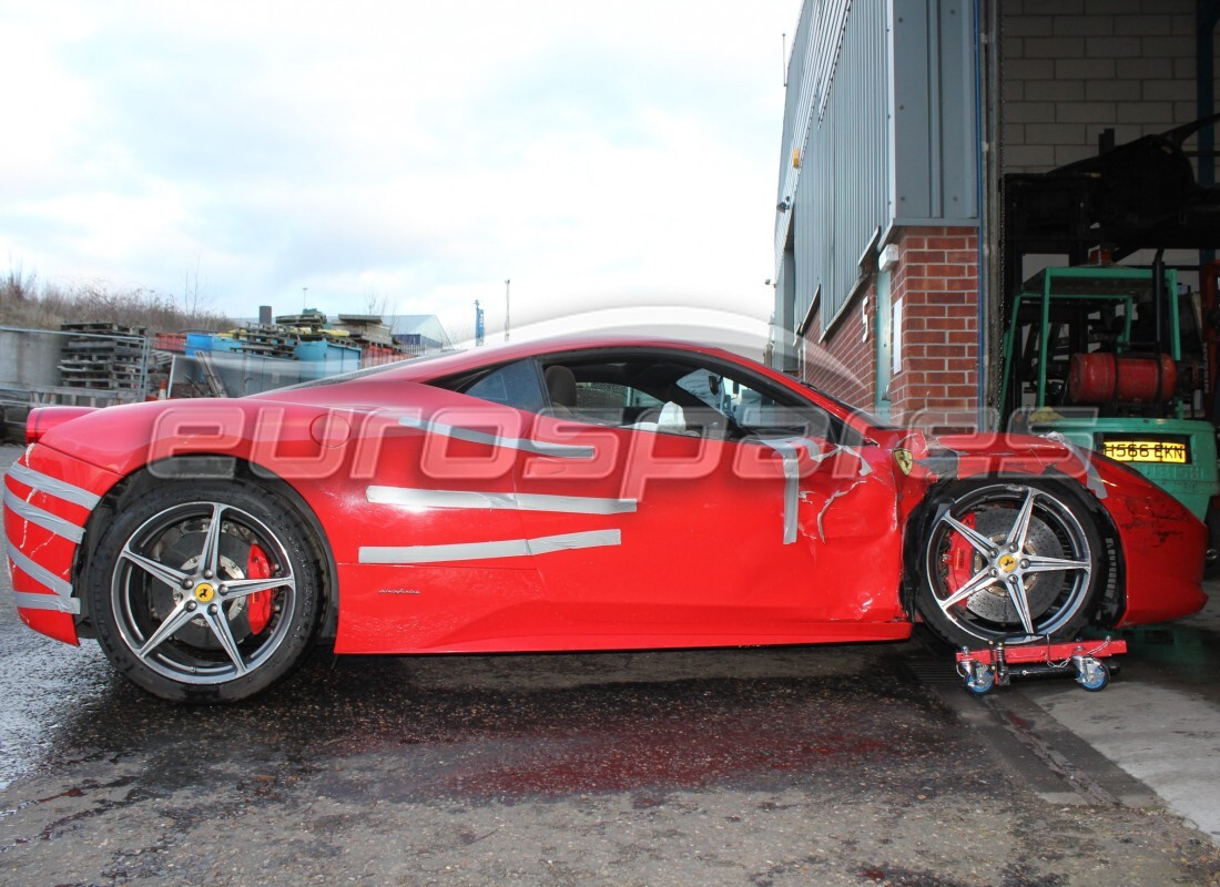 ferrari 458 italia (europe) avec 42,651 kilomètres, en préparation pour le démantèlement #5