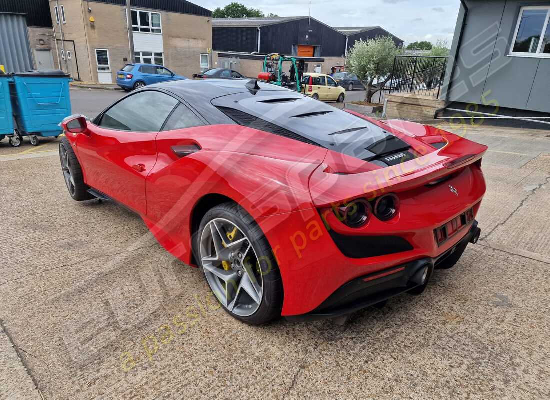 ferrari f8 tributo avec 973 miles, en préparation pour le démontage #3