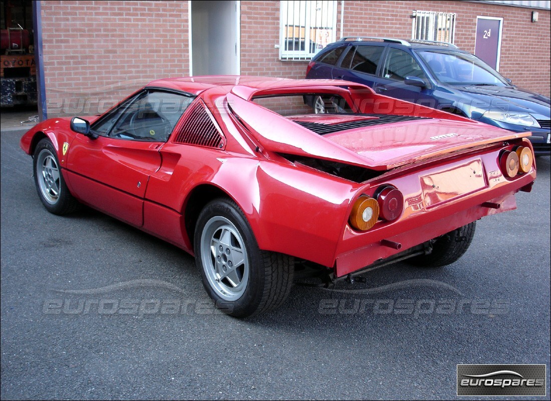 ferrari 328 (1988) avec 49,000 kilomètres, en préparation pour le démantèlement #4