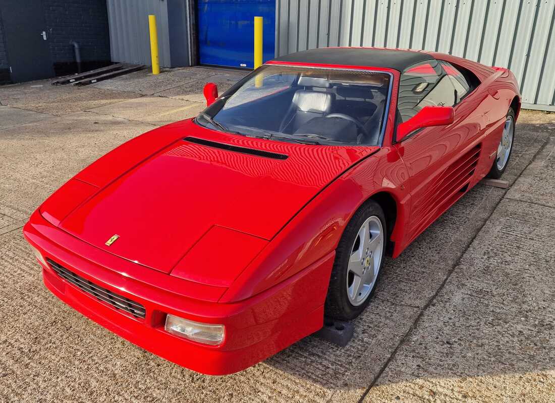 ferrari 348 (1993) tb / ts en préparation pour démantèlement à eurospares