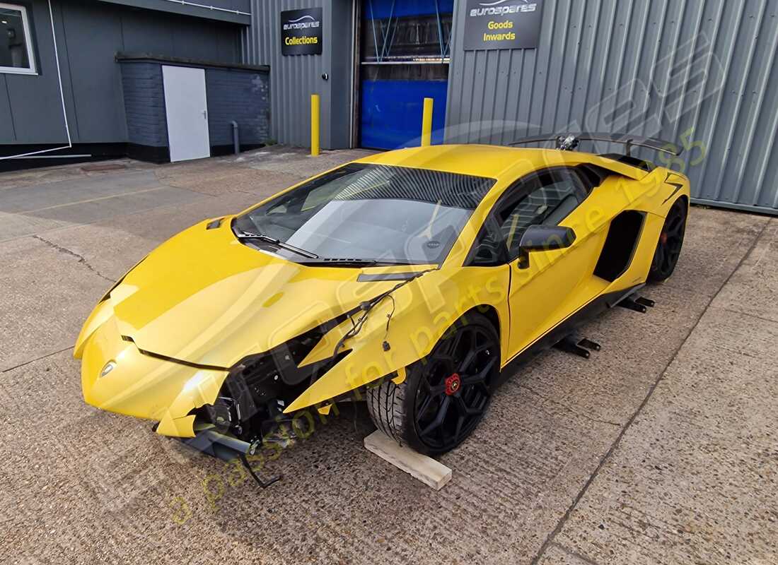 lamborghini lp750-4 sv coupe (2016) avec 6,468 miles, en préparation pour le démontage #1