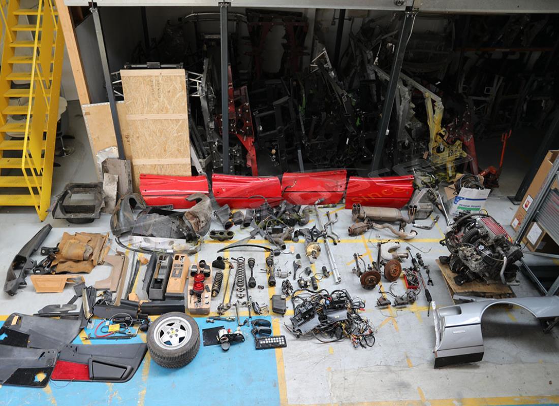 ferrari 328 (1988) avec n/a, en préparation pour le démontage #13