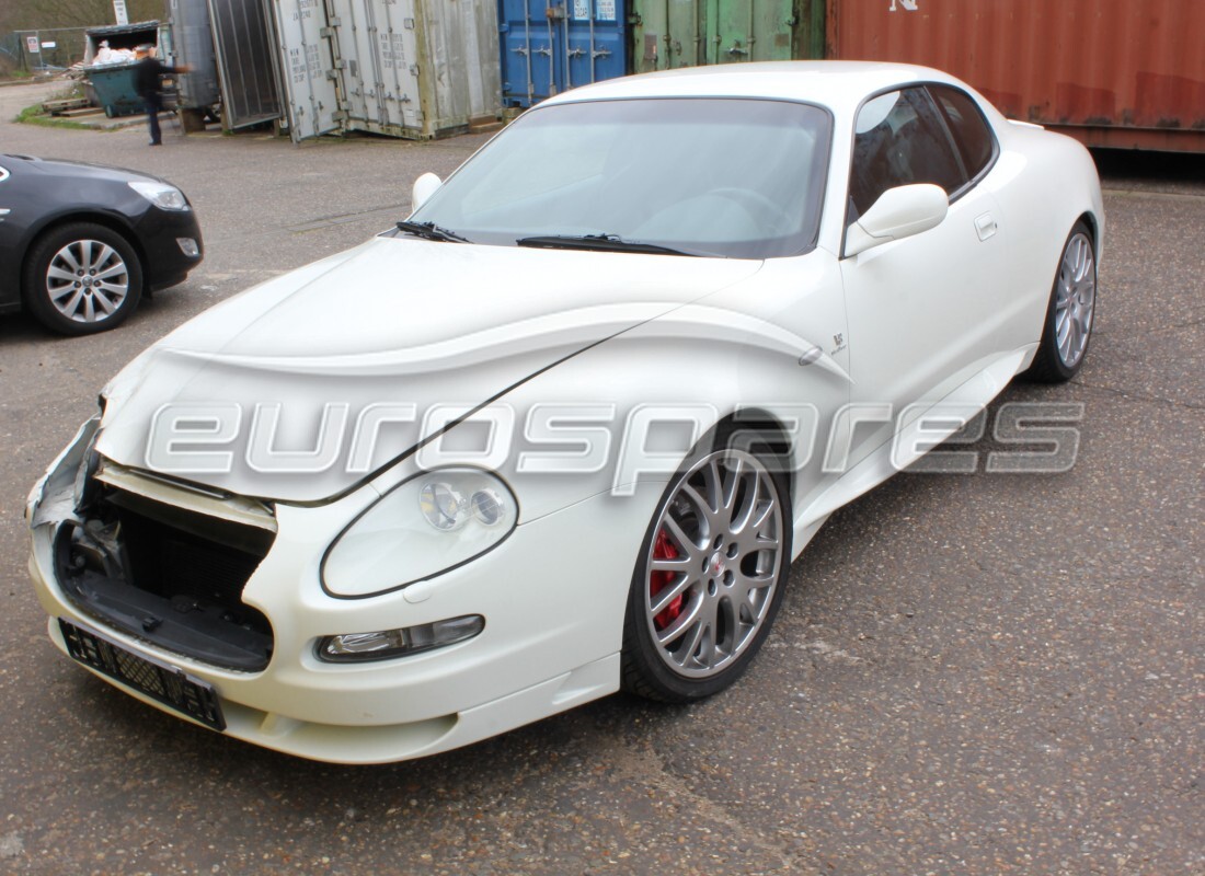 maserati 4200 gransport (2005) en préparation pour démantèlement à eurospares